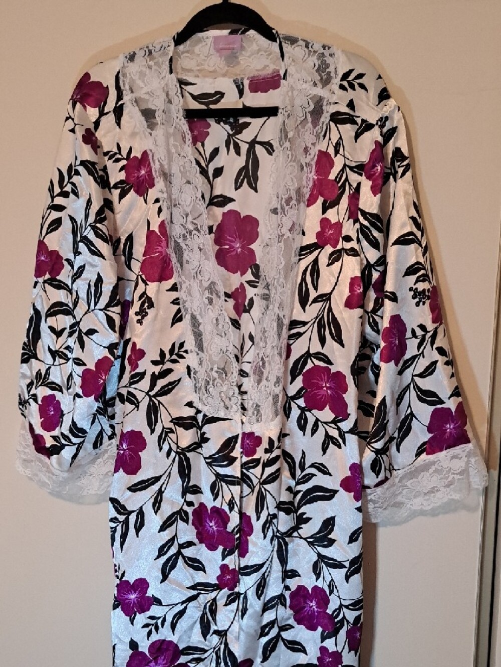 Amoureuse White Floral Lace-Trim Maxi Nightgown - Magenta & Black Print - Picture 9 of 15